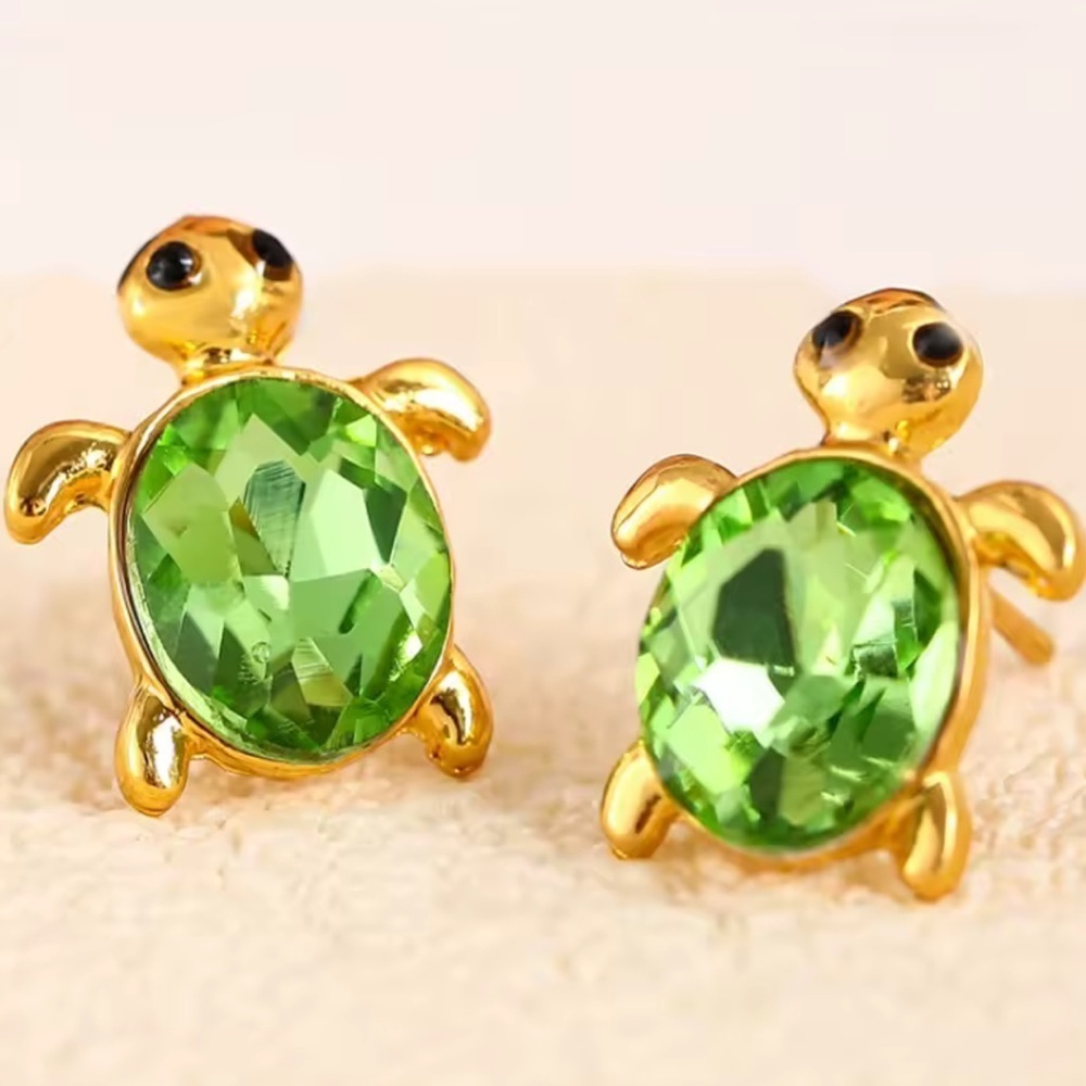 Vintage Turtle Green Crystal Gold Earrings